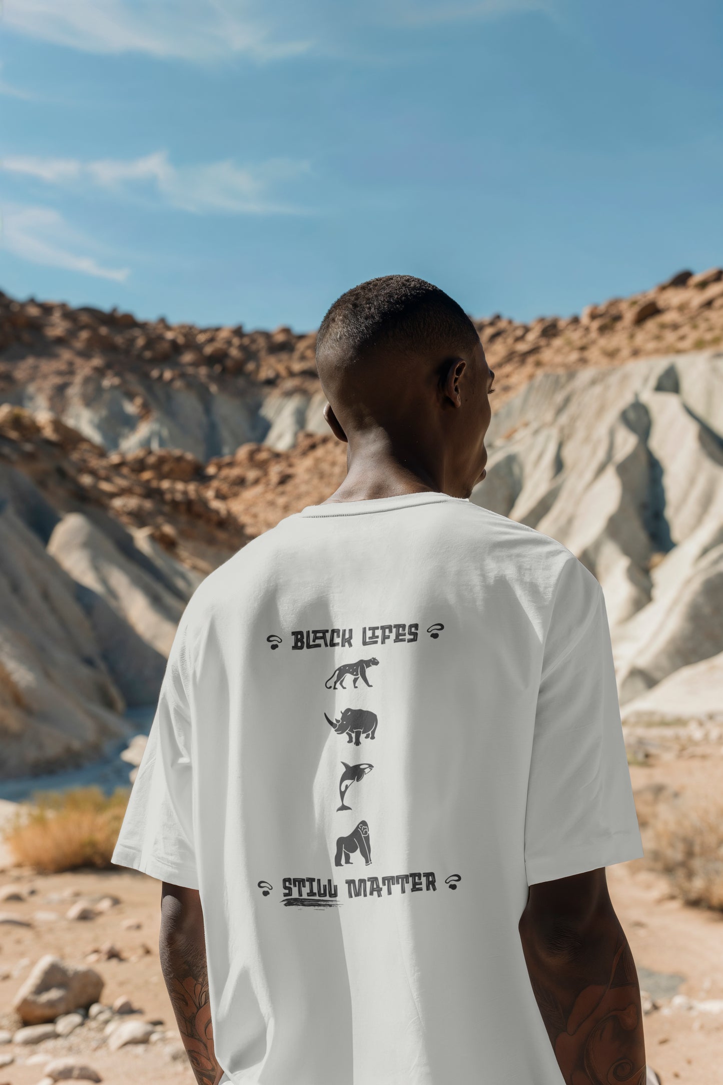 "BLACK LIFES STILL MATTER" Oversized Shirt